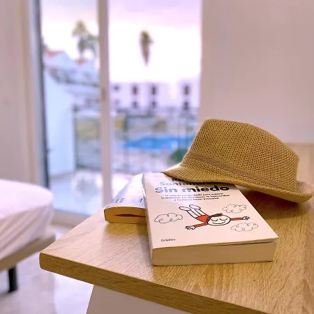 Tropicalidays Townhouse Playa De Americas *